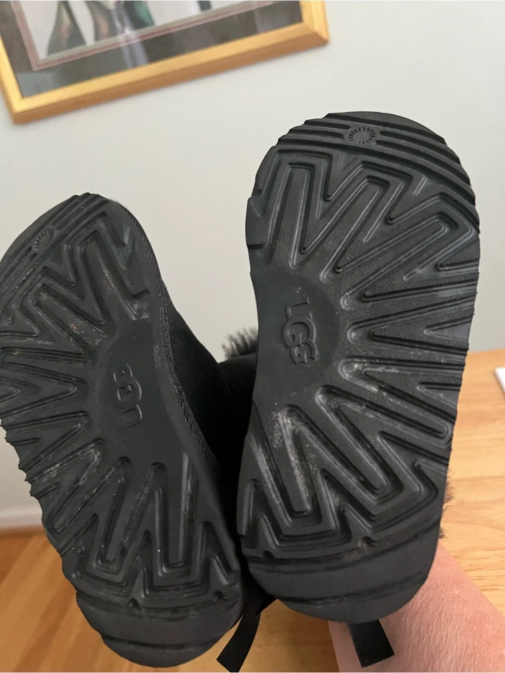 UGG classic short
